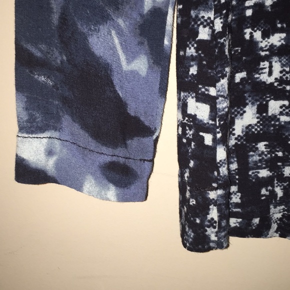 Patterned Blue Blouse by: Sandwich - Picture 4 of 7